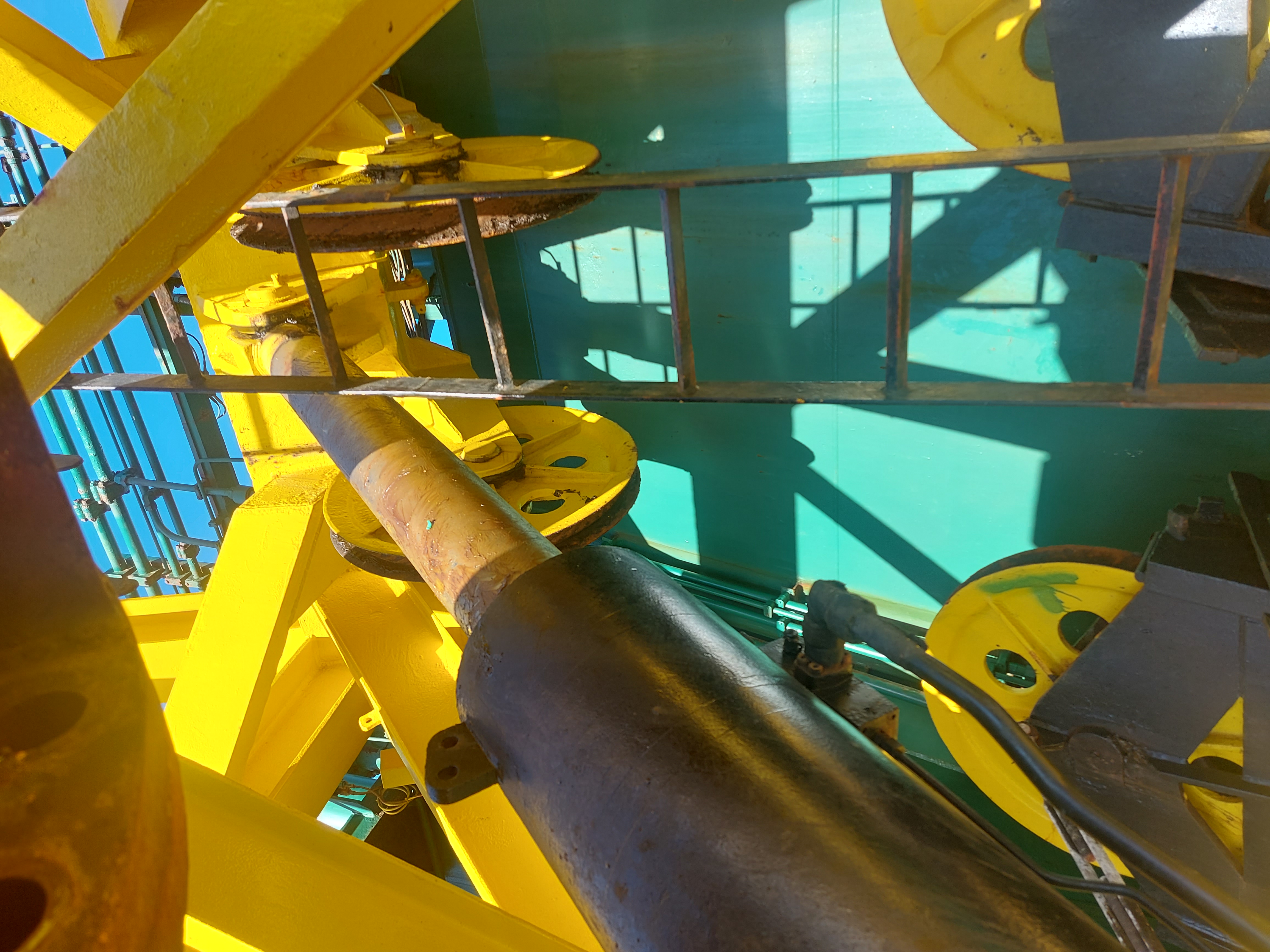 Gallery photo 10 — Deck Machinery and Cargo Handling Equipment