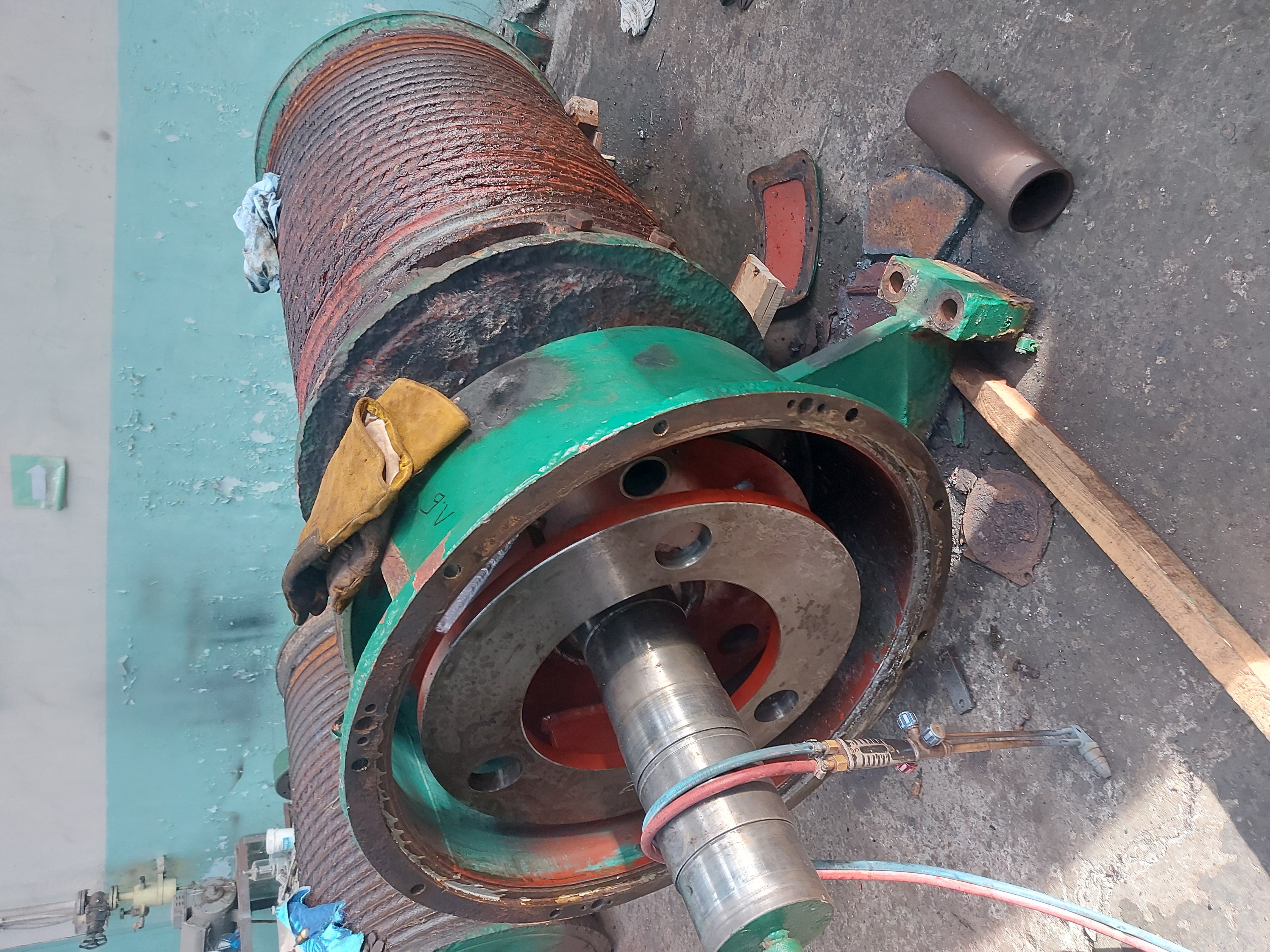 Gallery photo 12 — Deck Machinery and Cargo Handling Equipment