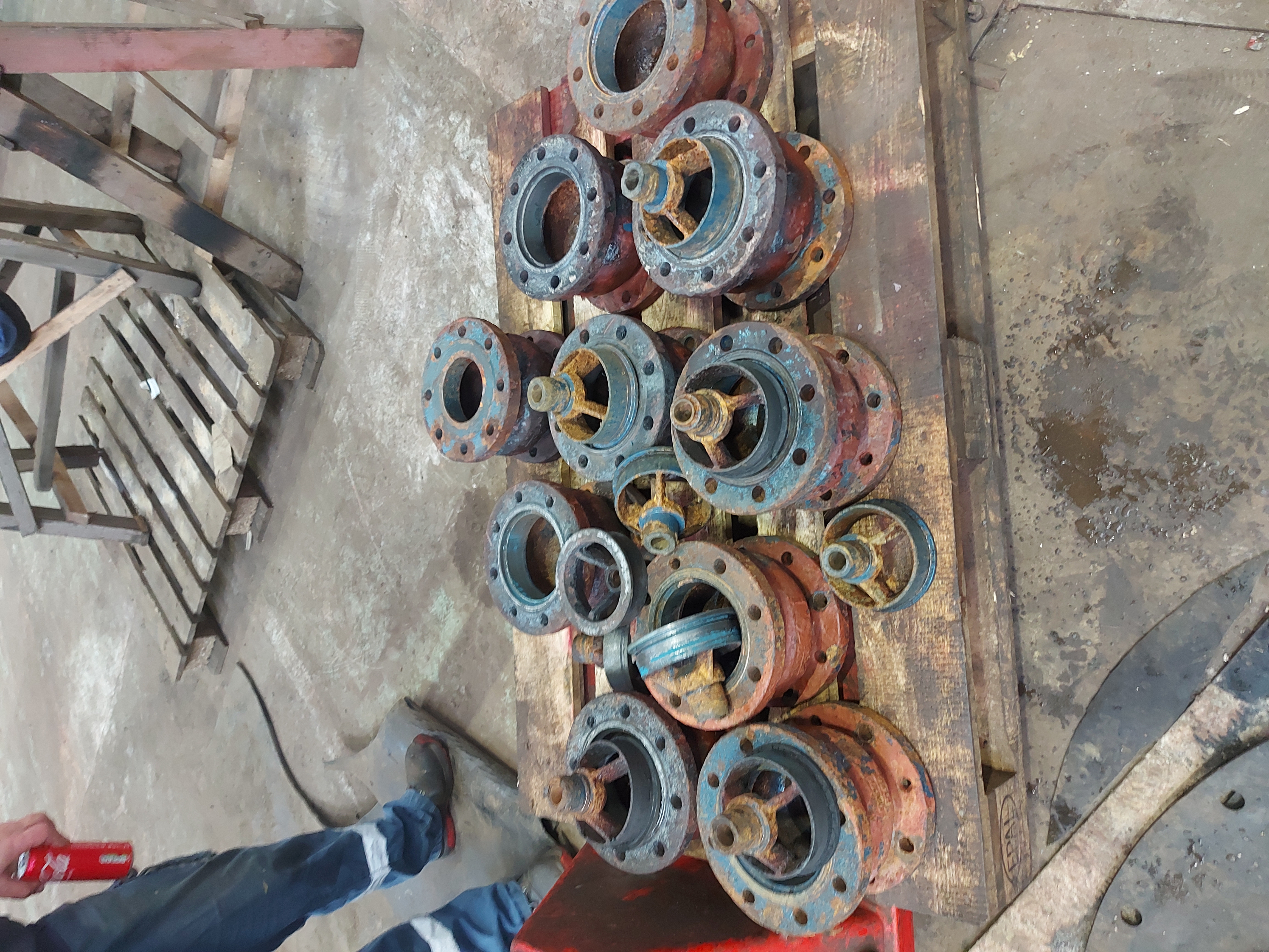 Gallery photo 18 — Deck Machinery and Cargo Handling Equipment